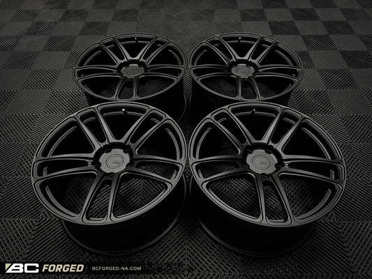 Porsche Cayenne E2 2014 20" RZ01