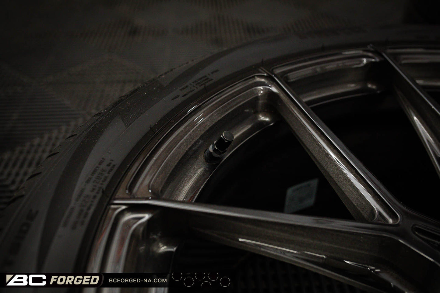 Mercedes GLC300 21" EH181