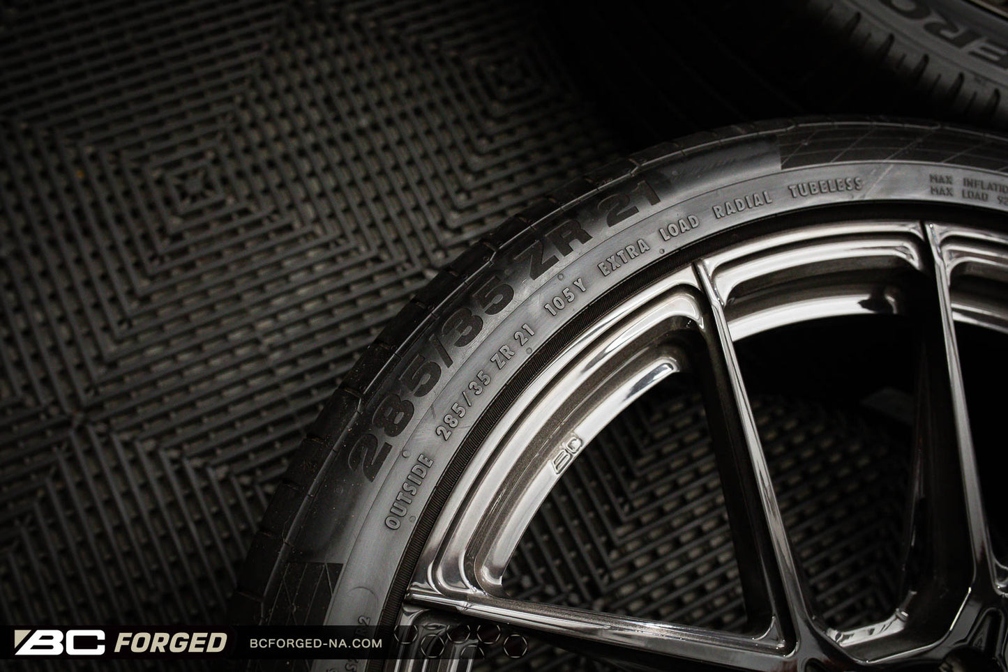 Mercedes GLC300 21" EH181