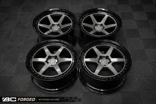 Nissan GT-R R35  20" LE61