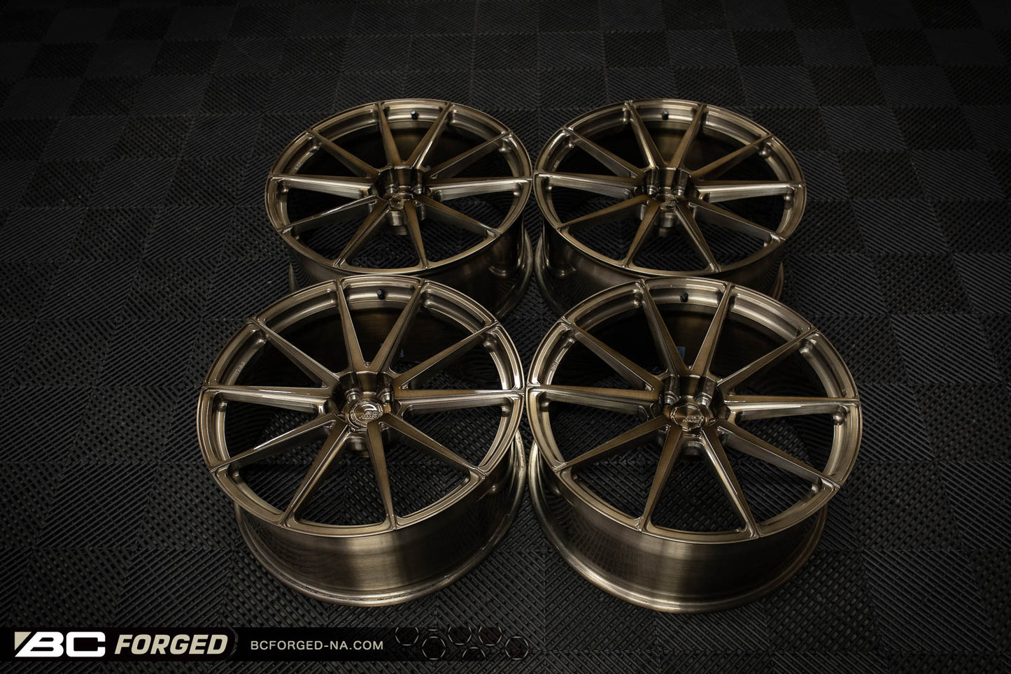 Audi S8 D5 22" EH173
