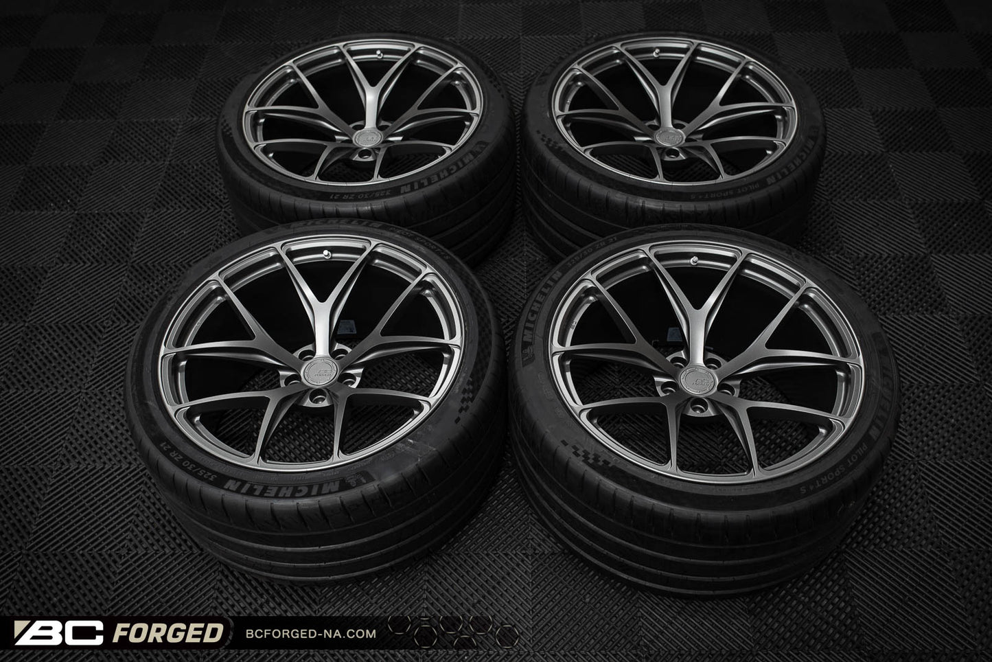 Audi RS6 C8 21" RZ21