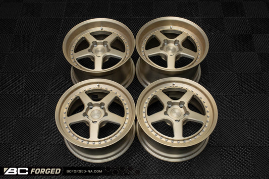 Porsche 993 911 Widebody 18" LE05