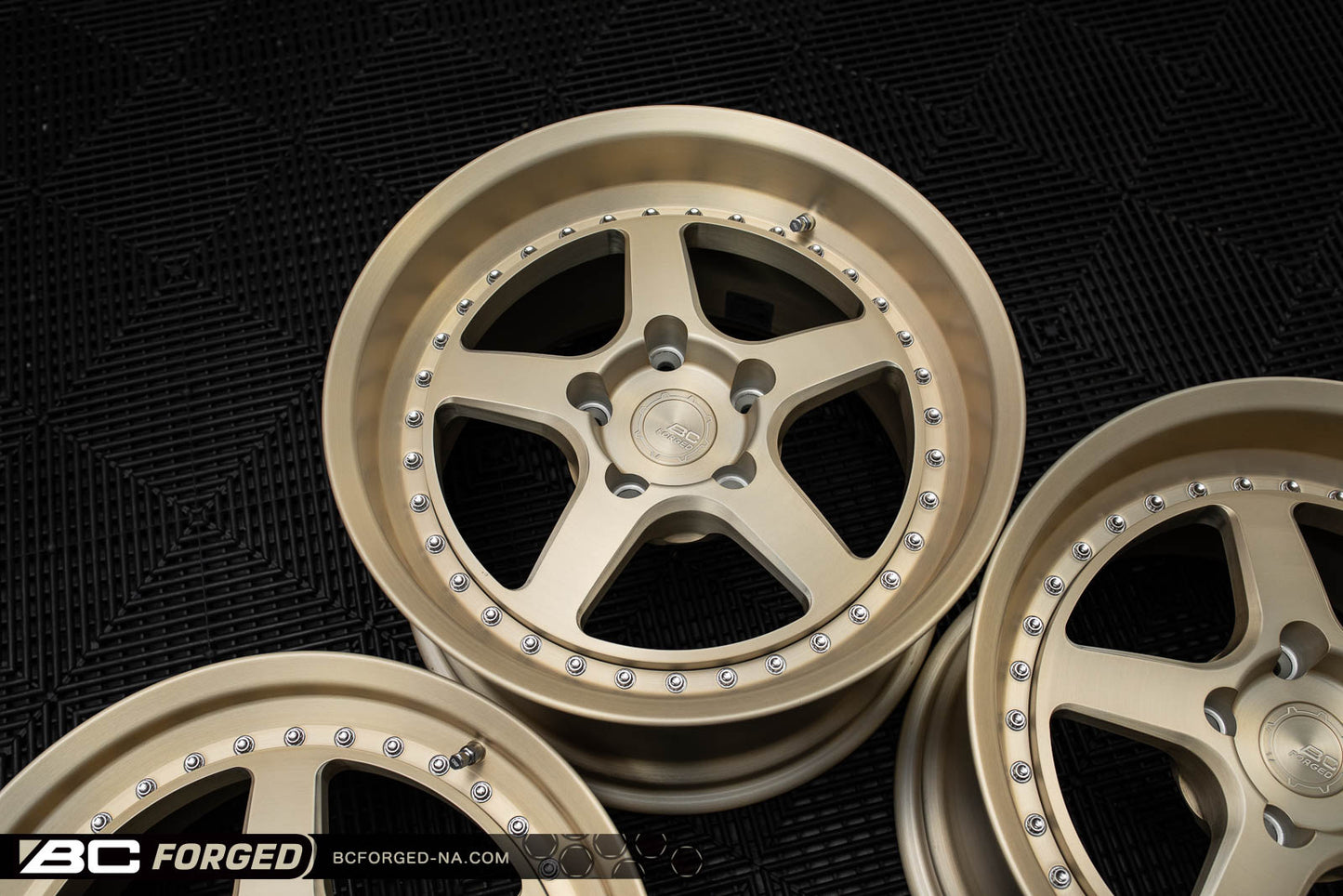 Porsche 993 911 Widebody 18" LE05