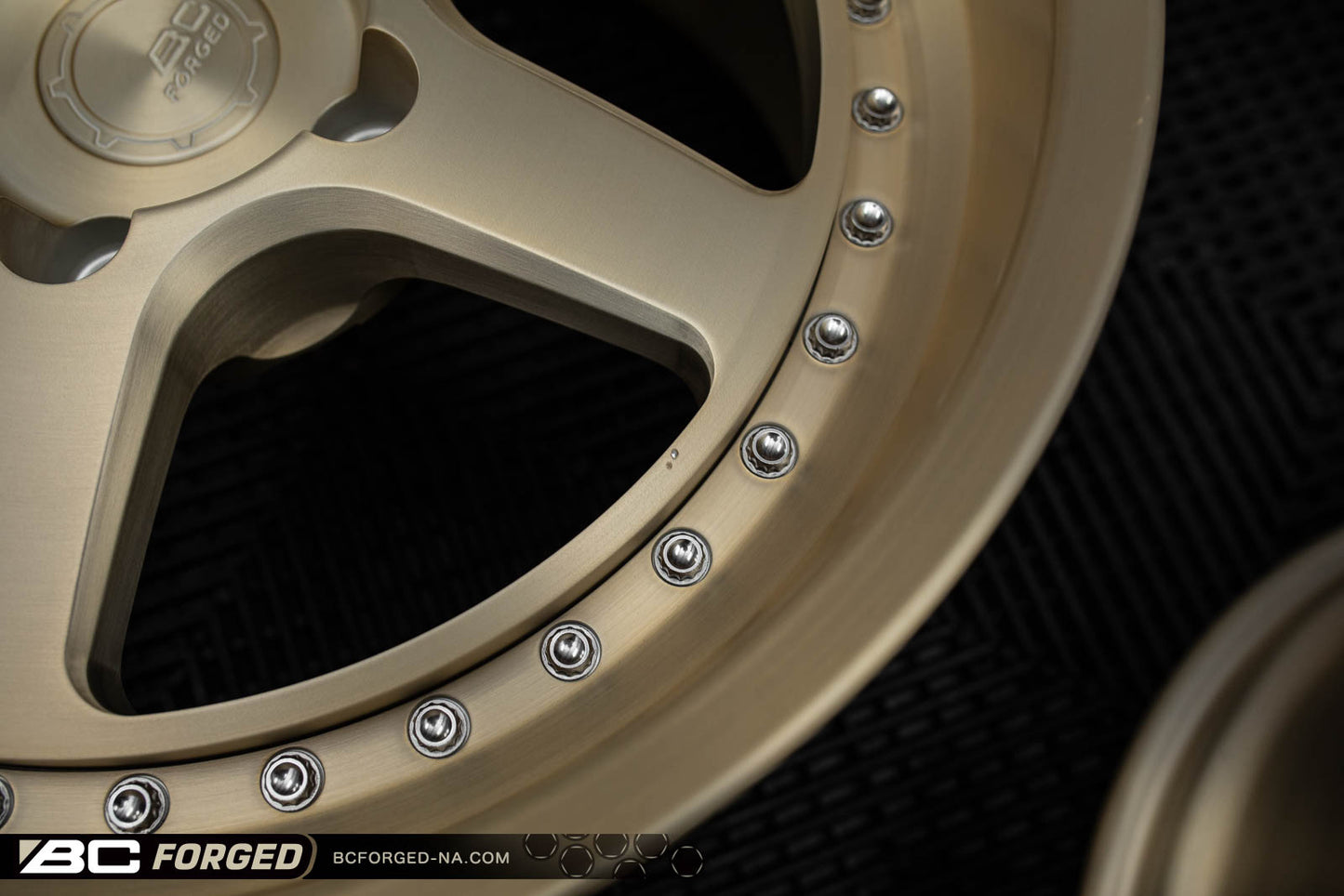 Porsche 993 911 Widebody 18" LE05