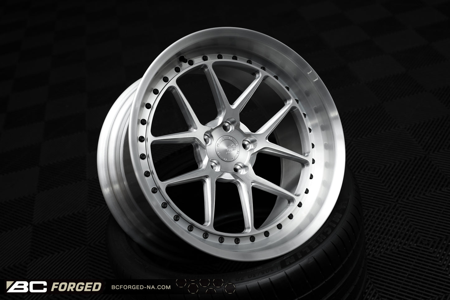 Dodge Challenger/Charger 20" LE52