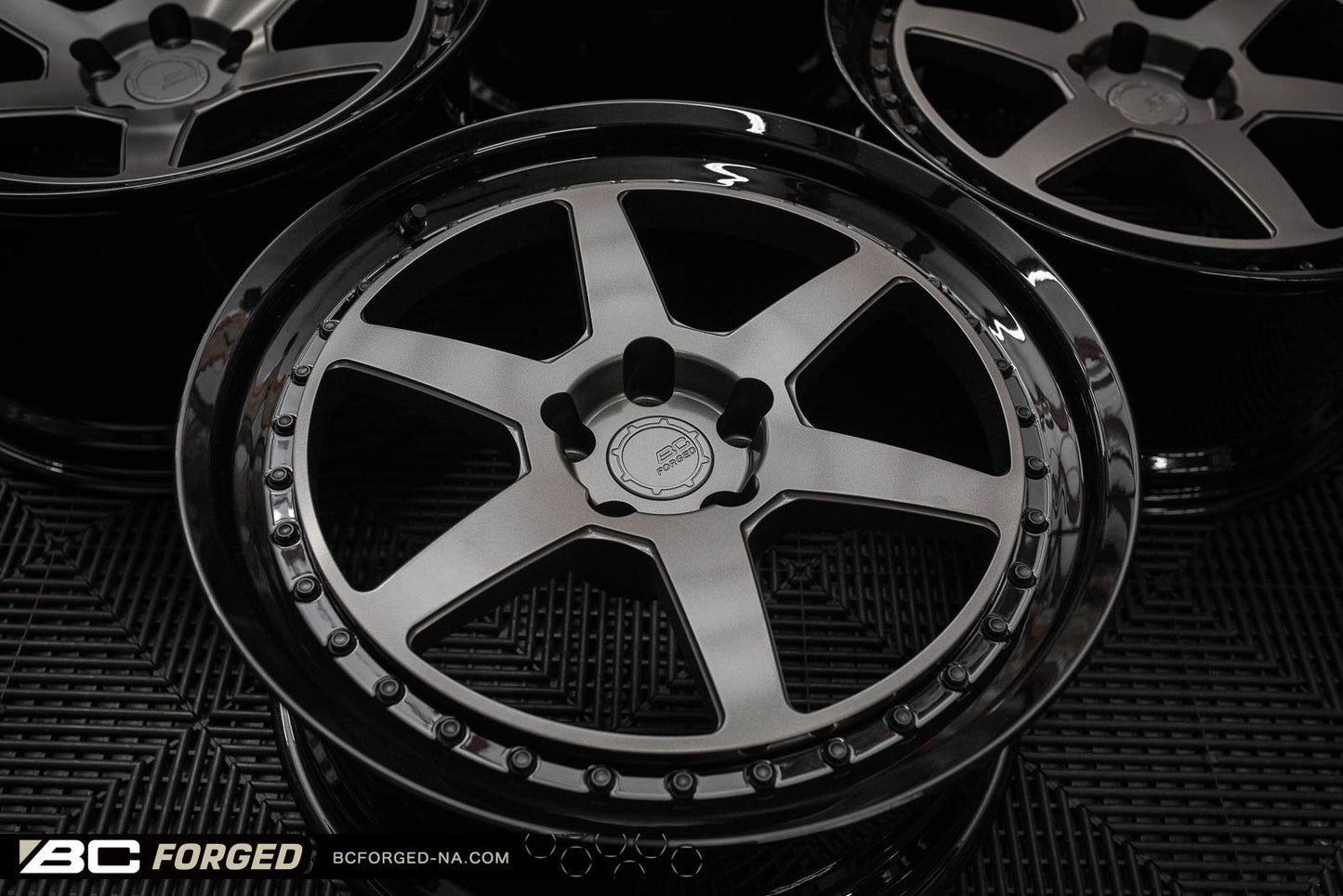 Nissan GT-R R35  20" LE61