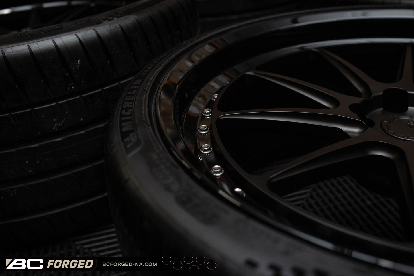 Mercedes AMG GT63 22" LE10