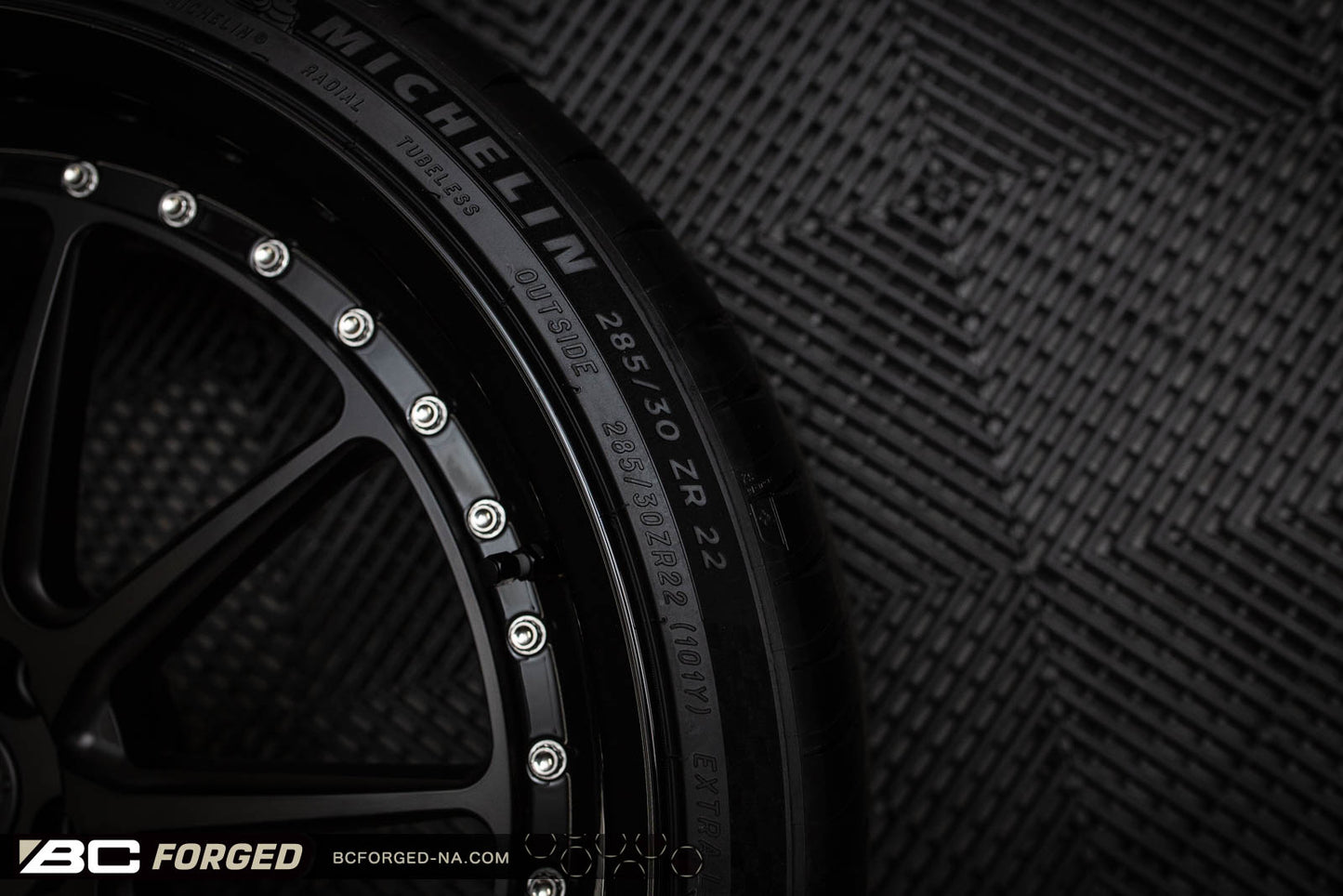 Mercedes AMG GT63 22" LE10