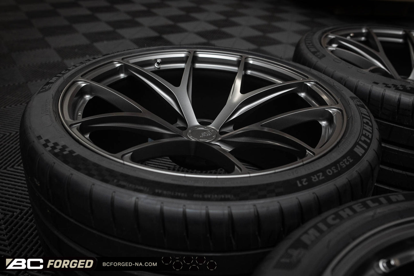 Audi RS6 C8 21" RZ21